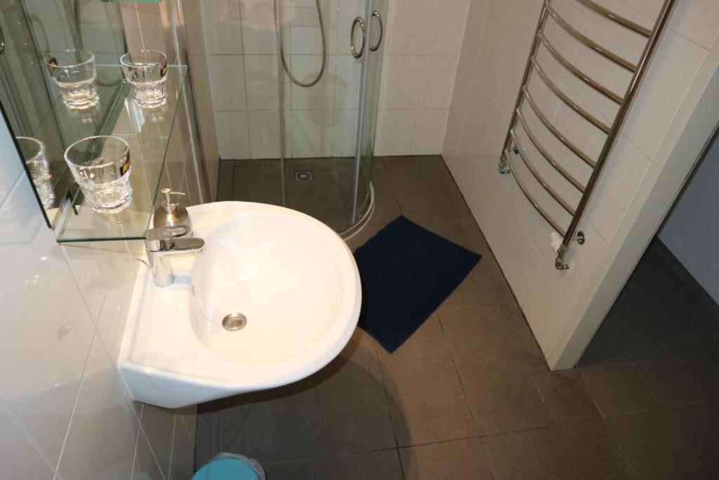 Holiday Home Roy برلين المظهر الخارجي الصورة
